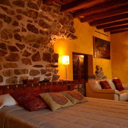 Hotel La Beltraneja Buitrago del Lozoya Zewnętrze zdjęcie