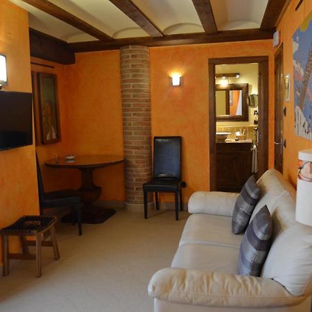 Hotel La Beltraneja Buitrago del Lozoya Zewnętrze zdjęcie
