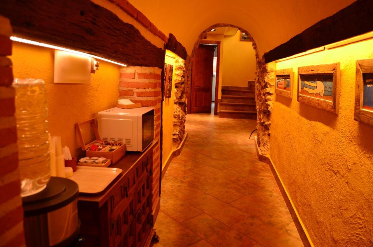 Hotel La Beltraneja Buitrago del Lozoya Zewnętrze zdjęcie